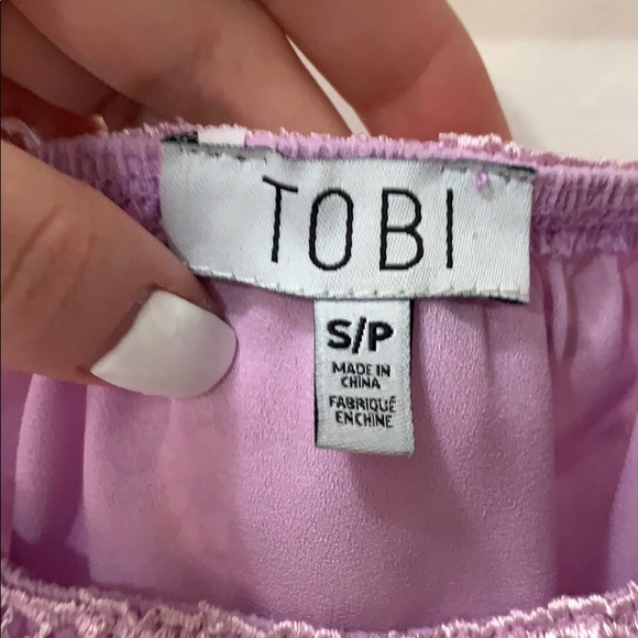 Tobi Lace off the shoulder top - Picture 3 of 3